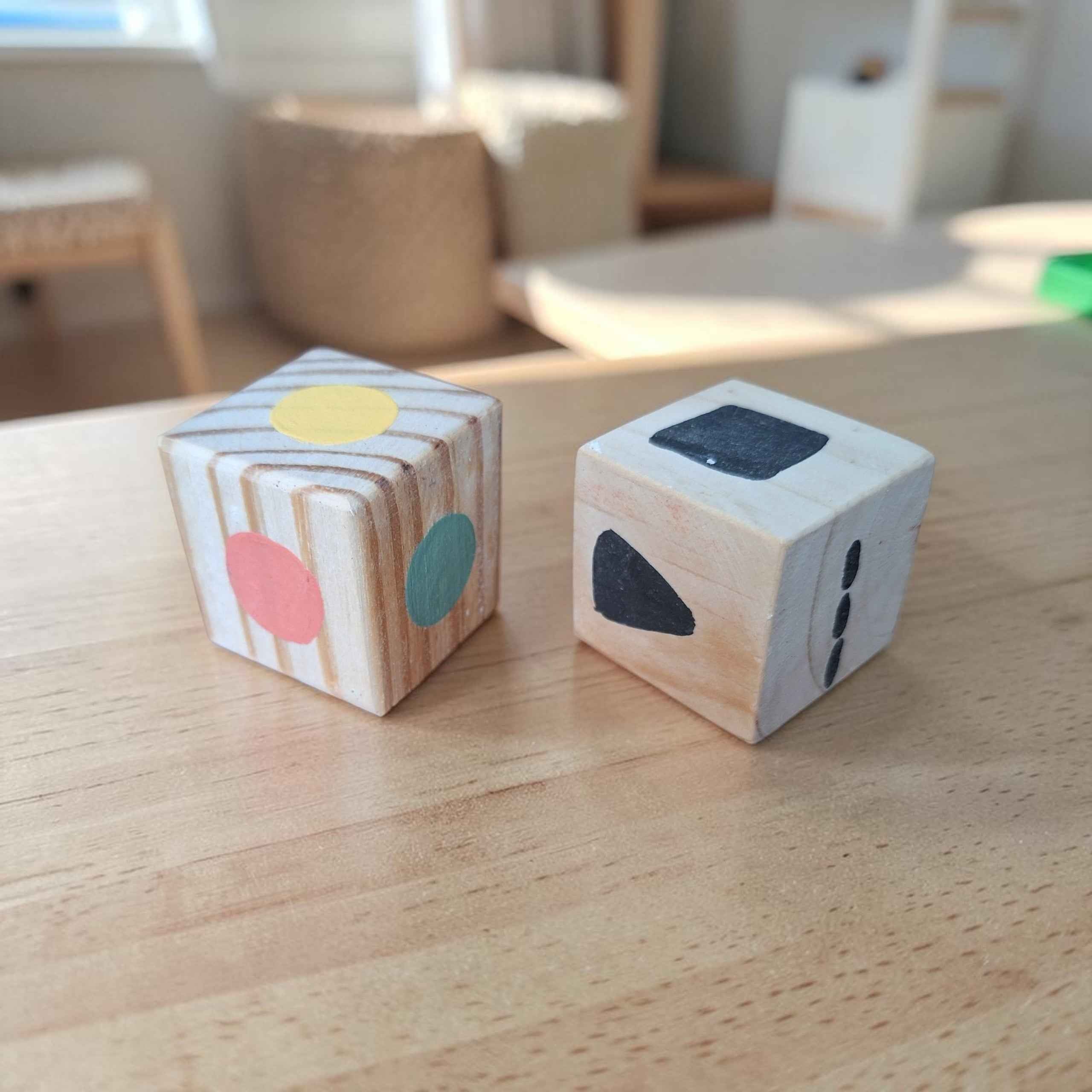 Wooden Colour & Shape Drawing Dice